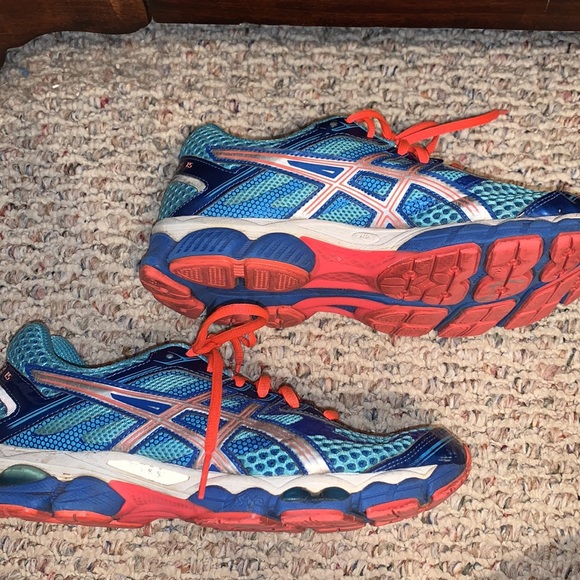 Women’s Asics Gel Cumulus 15 size 8.5 - Picture 3 of 4